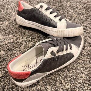Blowfish Charcoal Grey and Red Casual Sneakers
